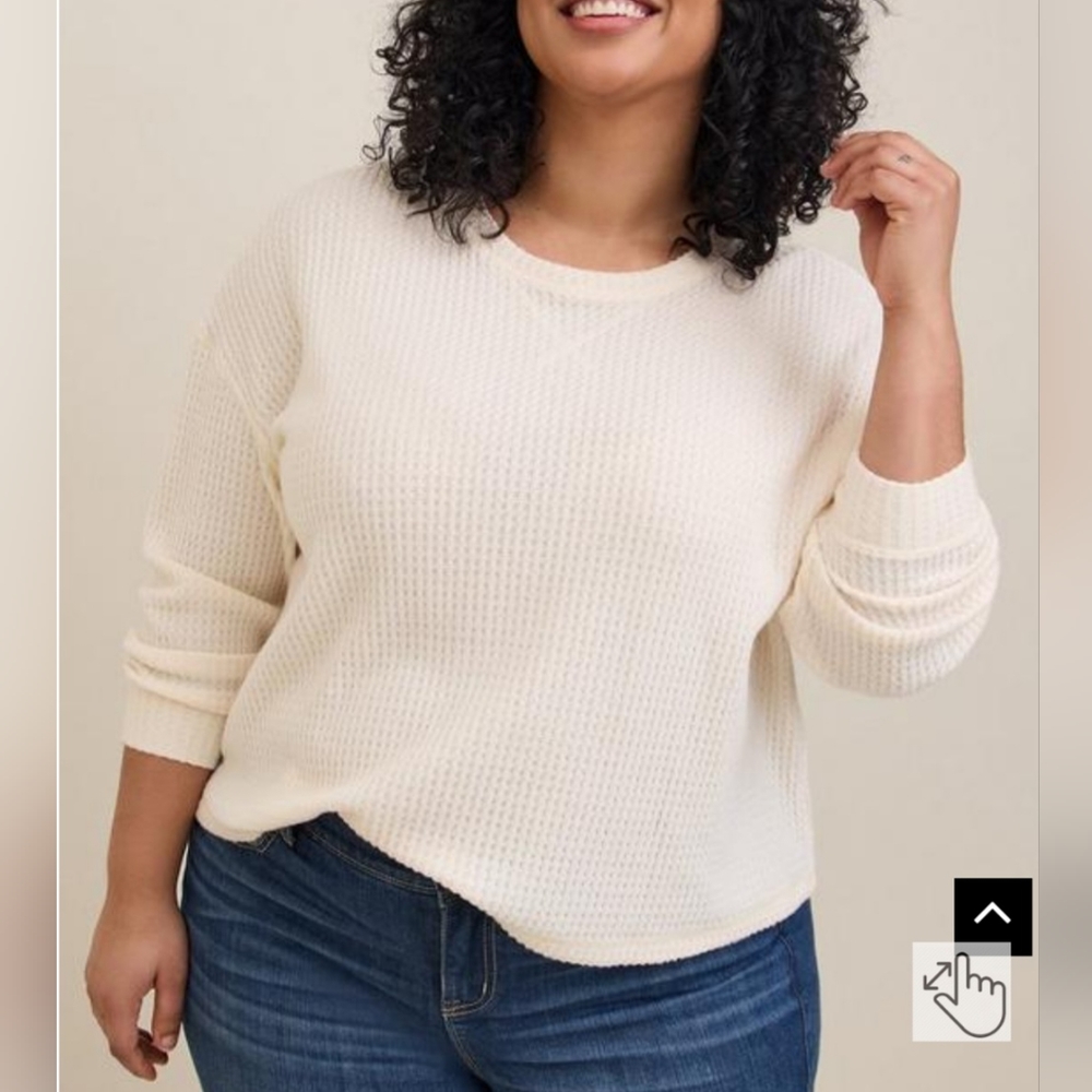 Torrid Size 2 Brushed Waffle Knit Long Sleeved Crop Sweater Ivory NWOT